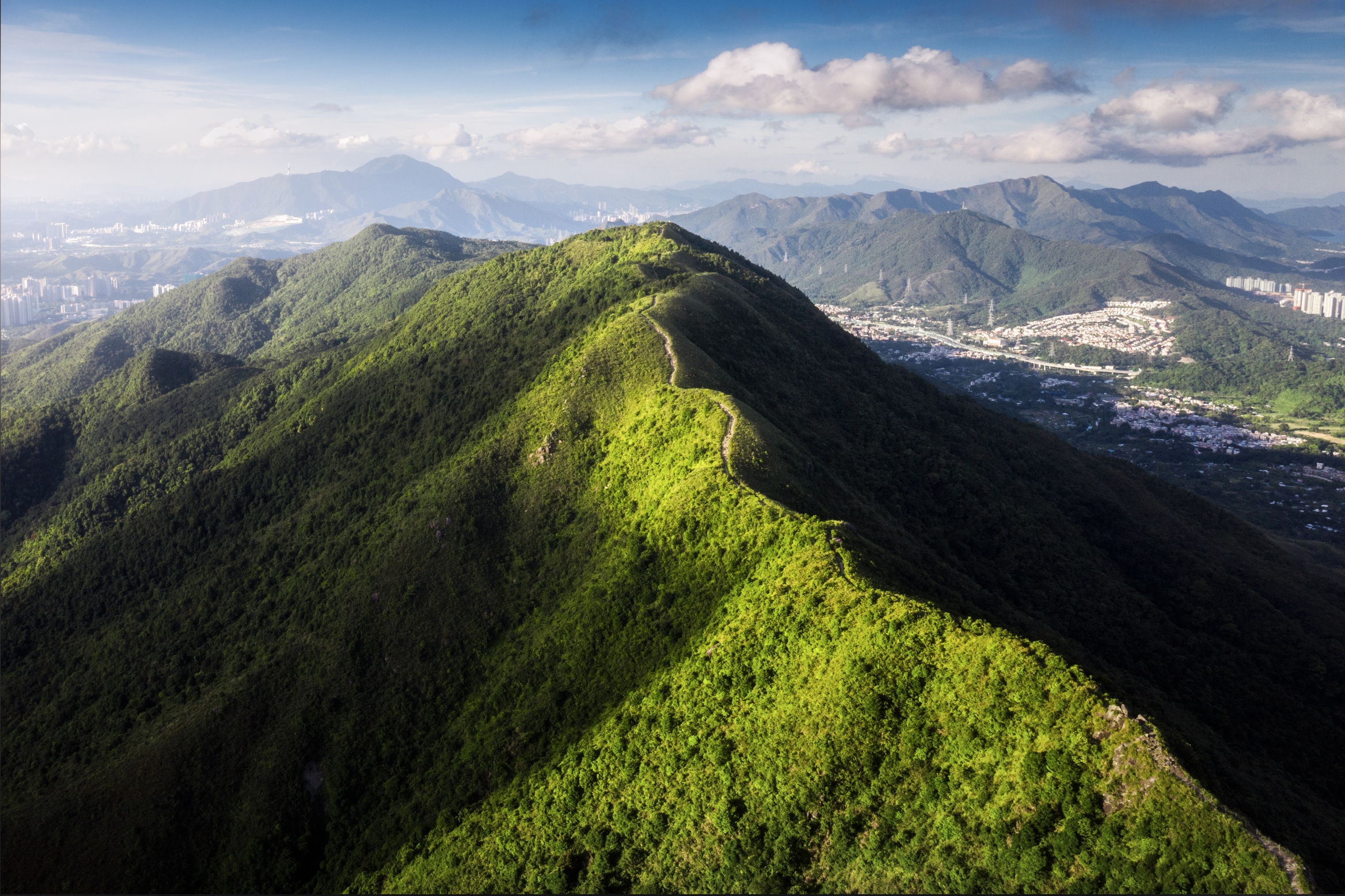 大刀屻「連綿山脈」