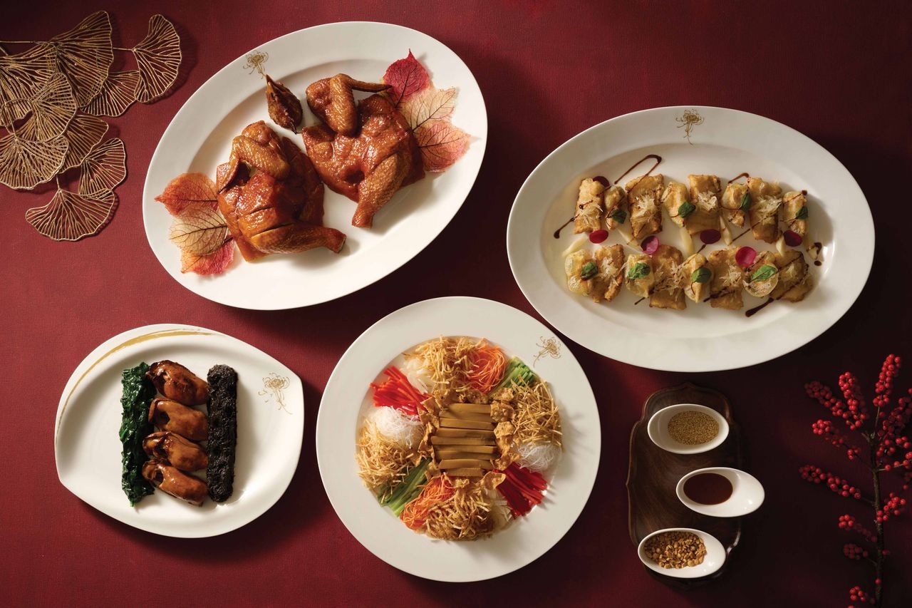 團年飯推介2026_為迎接喜慶吉祥的農曆新年，米芝蓮星級中菜廳「萬豪金殿」推出「如意吉祥團聚套餐」。