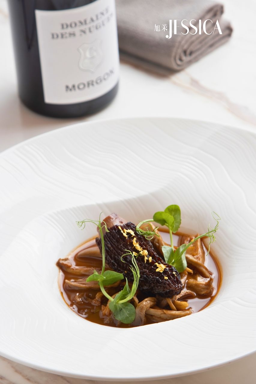 1111 ONES Restaurant & Lounge_MOREL