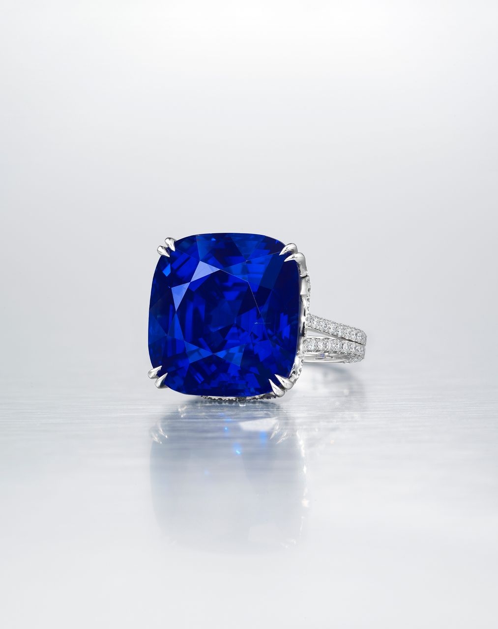 Christie's luxury auction 2025 jewellery