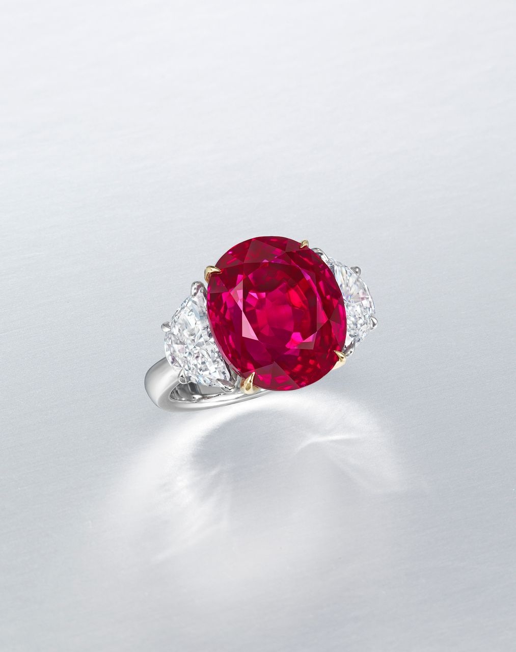 Christie's luxury auction 2025 jewellery