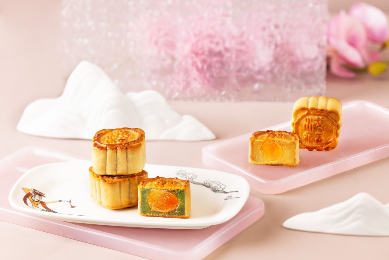 Dynasty Signature Mooncakes 滿福樓招牌迷你月餅