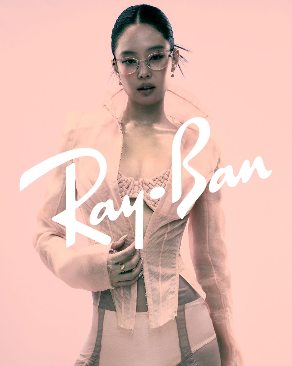 Jennie Ray-Ban 