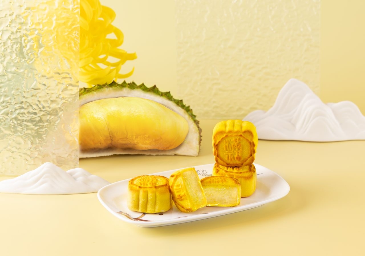 Mini Musang King Durian Mooncakes 迷你貓山王榴槤月餅