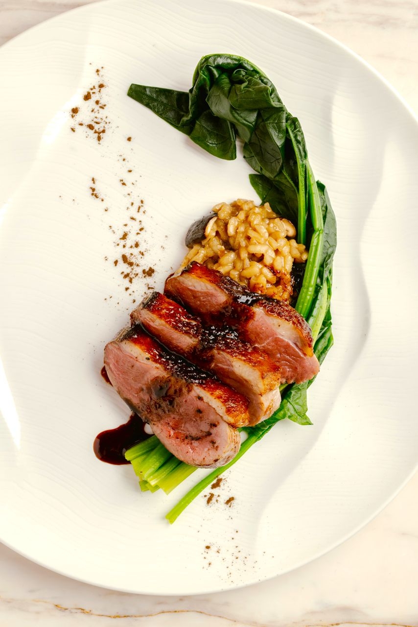 1111 ONES Restaurant & Lounge_香煎法國鴨胸配牛肝菌Risotto及黑莓醬汁