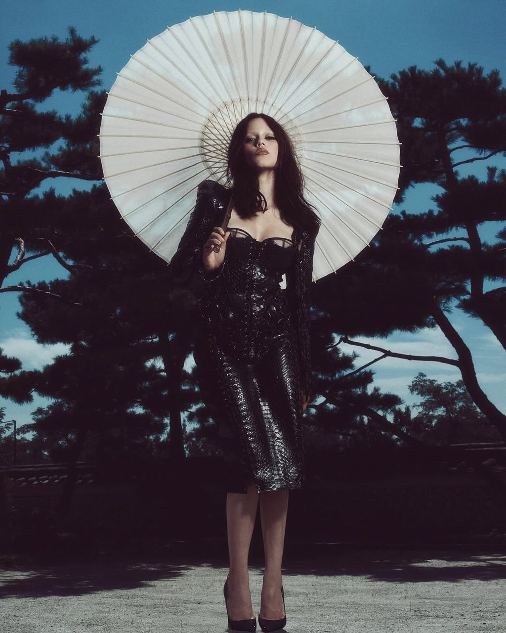 Netflix影集《Wednesday》Tim Burton Jenny Ortega4
