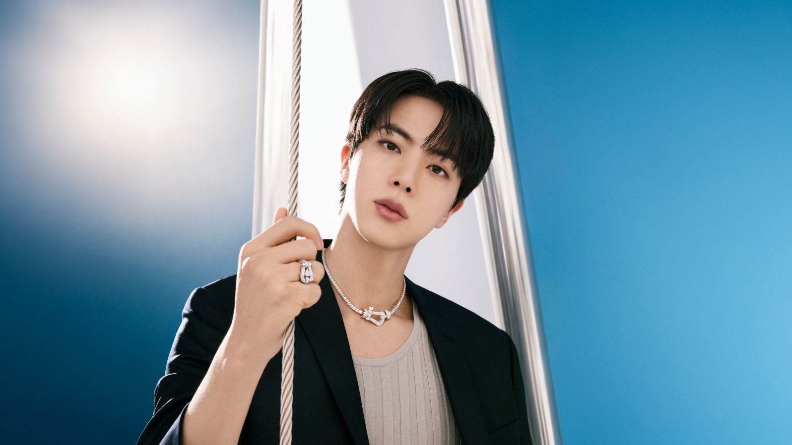 FRED全球品牌大使BTS JIN