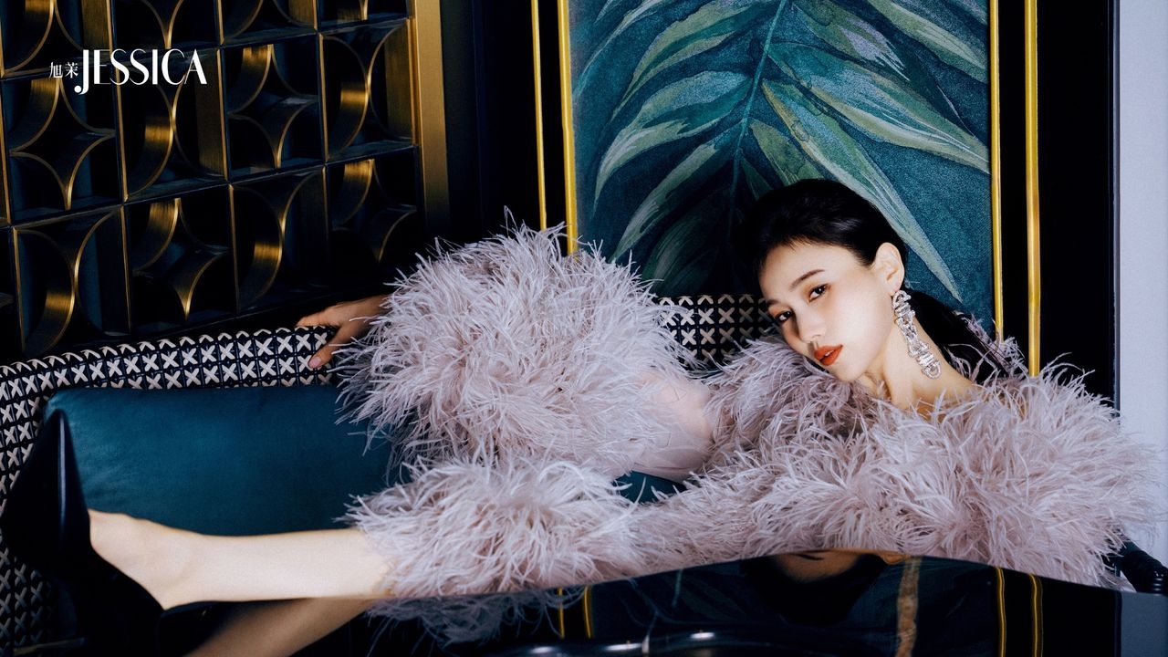 March issue fashion styling