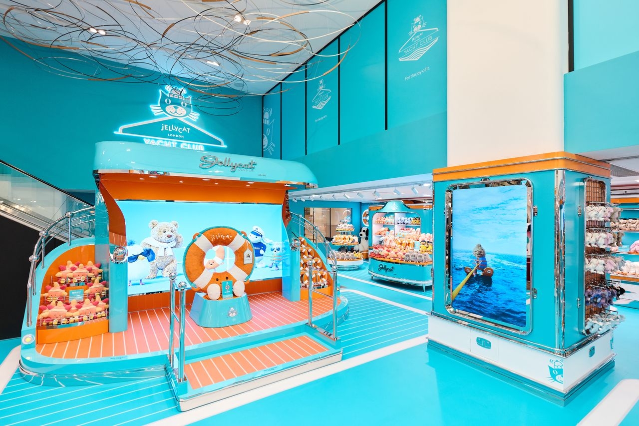 Jellycat_Yacht Club at Lane Crawford Harbour City