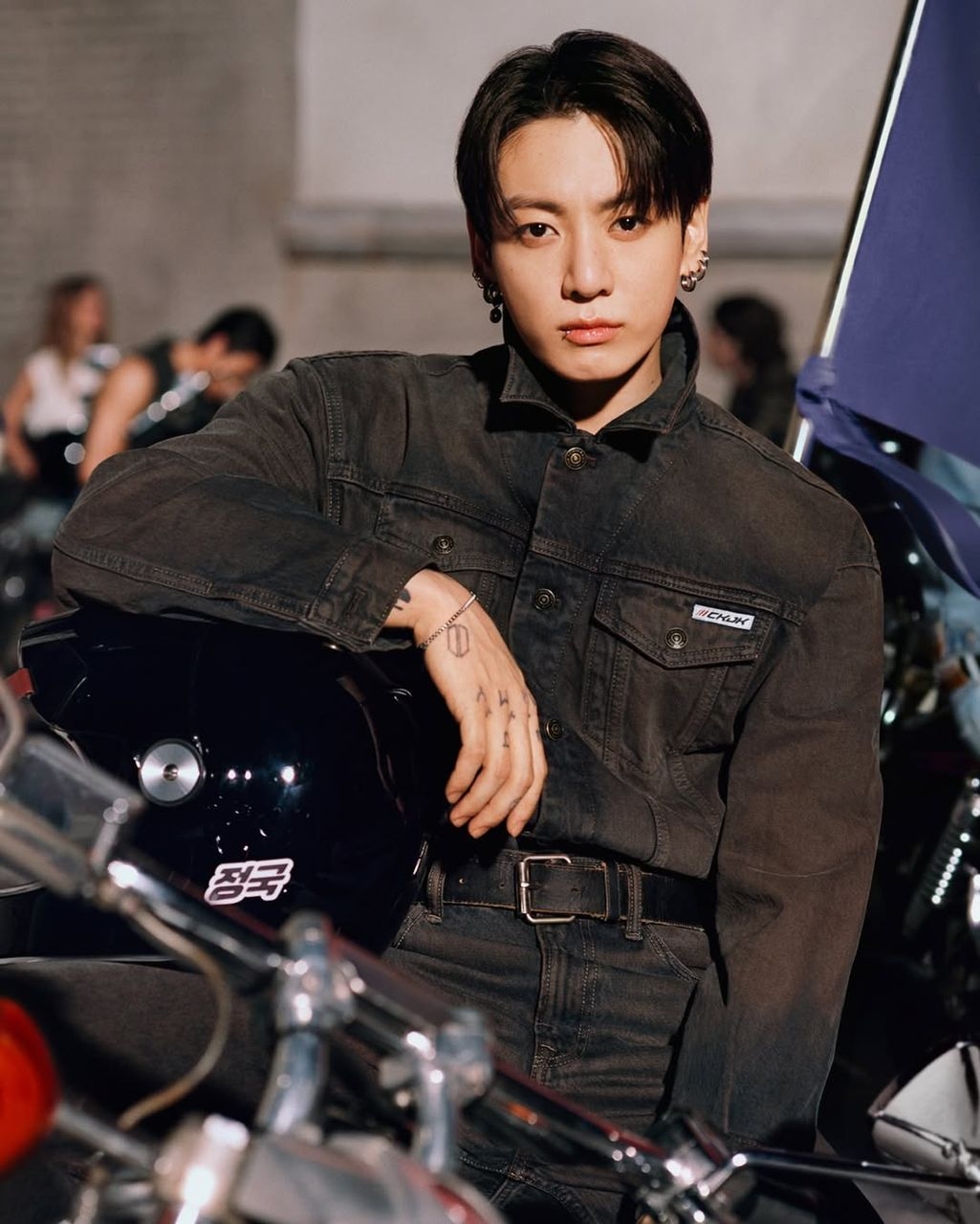 calvin klein田柾国首個聯乘系列