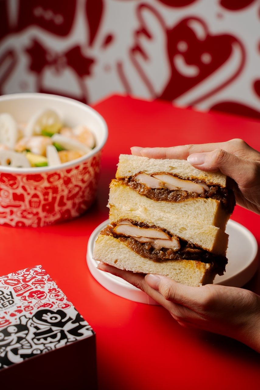 大班樓 x LMO Freshly Baked_叉燒醬雞腿三文治配焦糖洋蔥